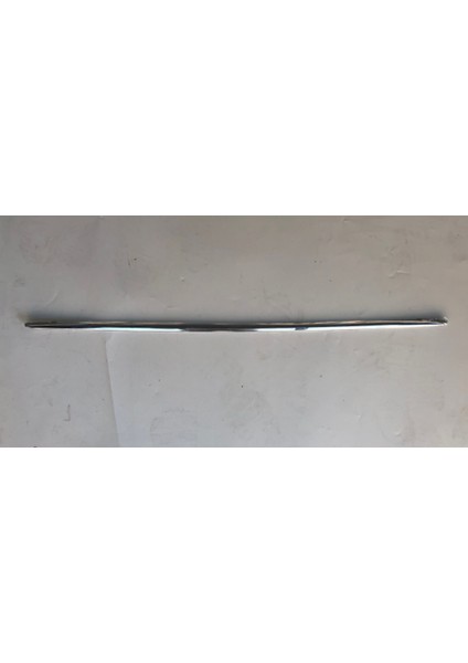 Tampon Spoyleri Arka Orta Çıtası Passat B9 2019-2024