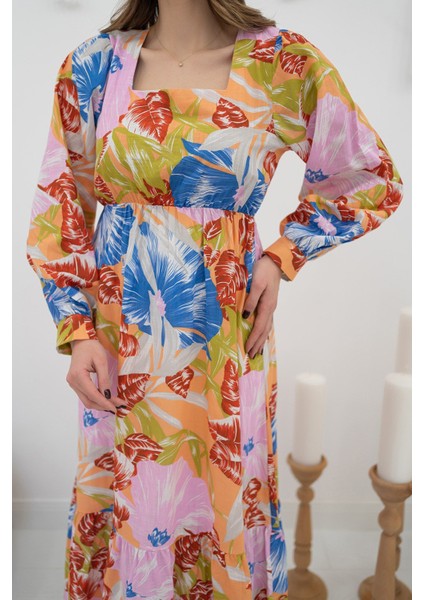 Desenli Keten Elbise