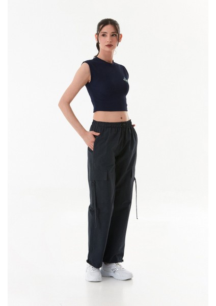 Fitilli Ayıcık Nakışlı Likralı Crop Tşört