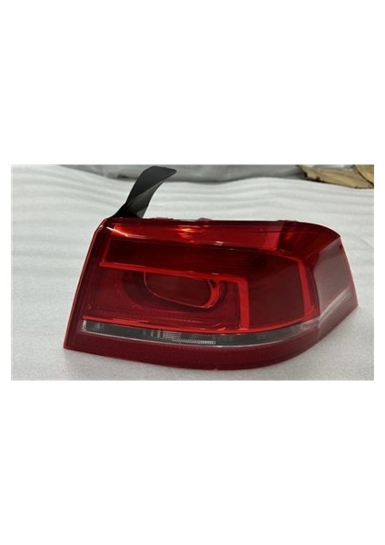 Stop Lambası Ledsiz Sag Passat 2012>>