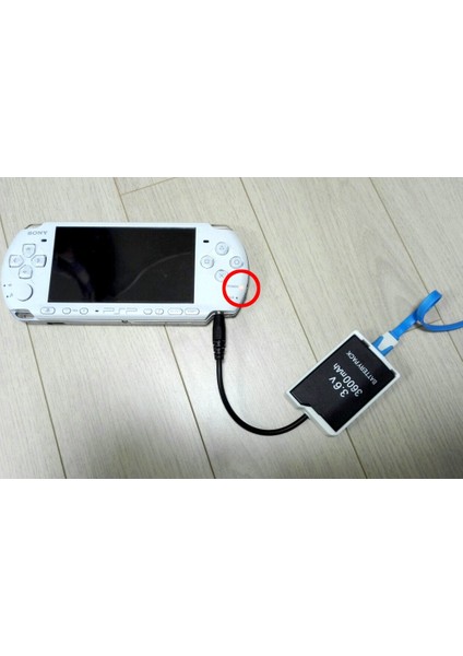 Psp 2000/3000 Şarj Cihazı ve Pil Tutucu T1875889