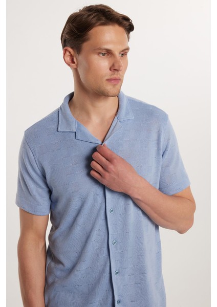 Slim Fit Kısa Kol Örme Kumaş Apaş Yaka Rahat Armürlü Doku Mavi erkek Gömlek