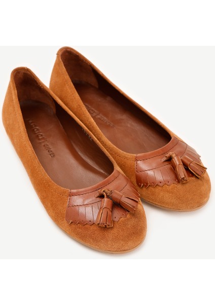 Püskül Detaylı Deri Babet fırsatları