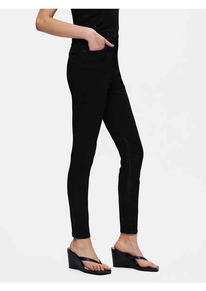 Marcella x Dar Paça Yüksek Bel Jean Pantolon