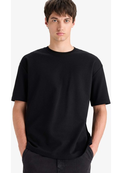 Oversize Geniş Kalıp Bisiklet Yaka Basic Düz Kısa Kollu Siyah Tişört E9798AX25SP fırsatları
