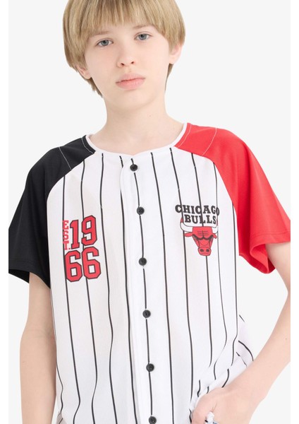 Erkek Çocuk NBA Chicago Bulls V Yaka Sırt Baskılı Kısa Kollu Tişört E4834A825SM indirimleri