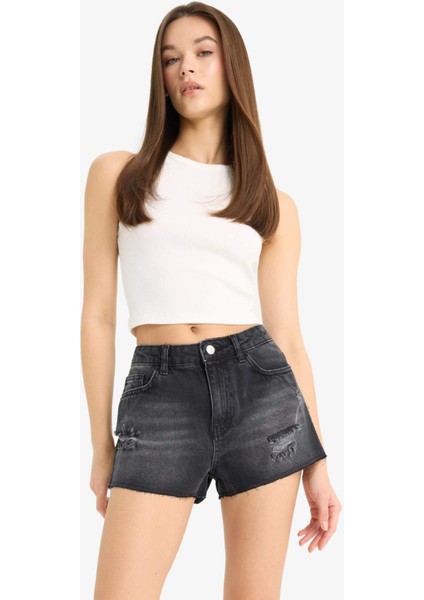 Yüksek Bel Paça Ucu Kesik Jean Şort E4693AX25SM