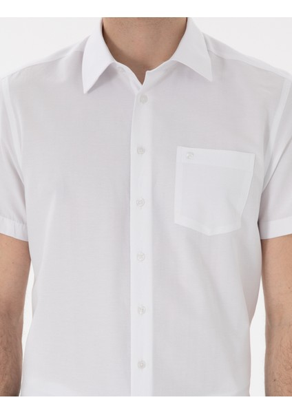 Erkek Beyaz Basic Regular Fit Kısa Kollu Cepli Gömlek 50303010-VR013