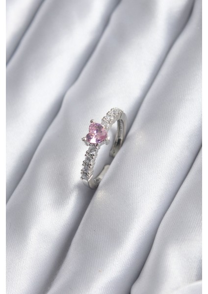 Gümüş Renk Zirkon Taşlı Pembe Kristal Kalp Model Kadın Yüzük - Lisinya
