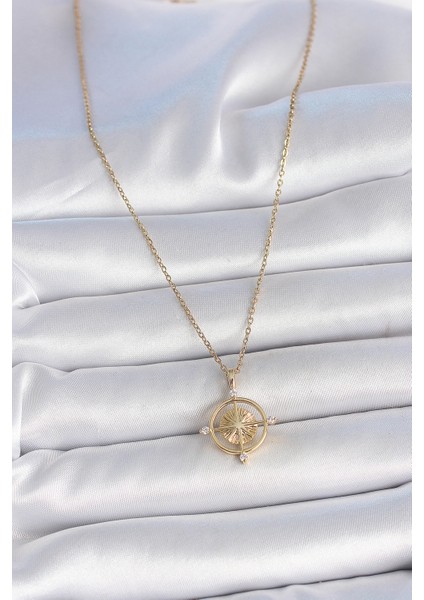 Gold Renk Zincir Zirkon Taşlı Pusula Model Kadın Kolye - EBJ250501W33577 fiyatları