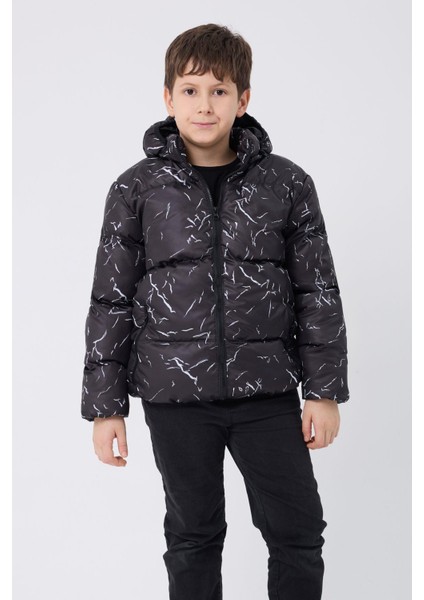 Spor Erkek Çocuk Çıkabilir Kapüşonlu Su ve Rüzgar Geçirmez Cepli Mont & Kaban & Parka modelleri