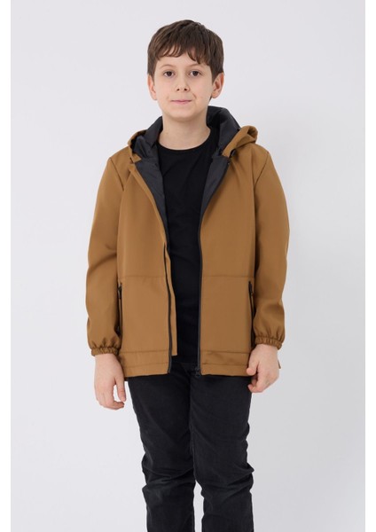 Spor Erkek Çocuk Mürdüm Içi Astarlı Su ve Rüzgar Geçirmez Kapüşonlu Çift Fermuarlı Cepli Yağmurluk modelleri