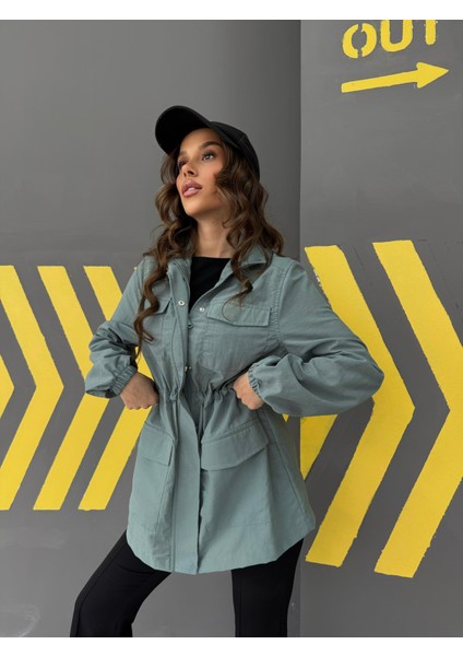 Yeşil Kadın Yağmurluk