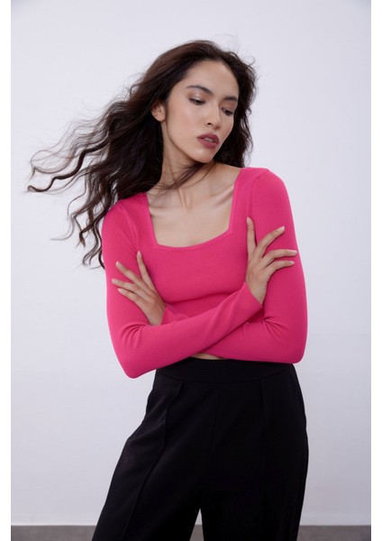 Fuşya Uzun Kollu Crop Triko Kazak SWK4500FU modelleri