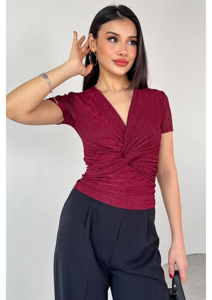 BLZ-13325 Bordo Önden Bağlama Detaylı V Yaka Bluz