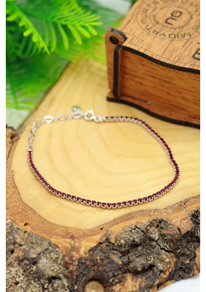 Yakut Taşlı 2 mm Su Yolu Model 925 Ayar Gümüş Baget Kadın Bileklik 201024000 fırsatları