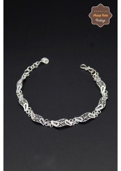 Dalgalı Model 925 Ayar Saf Telkari Gümüş Kadın Bileklik 201023961