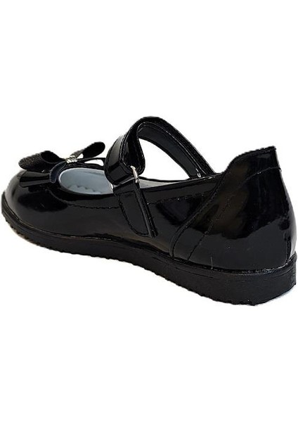 9010 Beyaz Rugan Cırtlı Kurdeleli Kız Çocuk Babet indirimleri