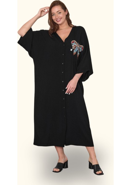 Siyah V Yaka Göğsü Kelebek Nakışlı Cepli Oversize Uzun Gömlek Elbise fiyatları