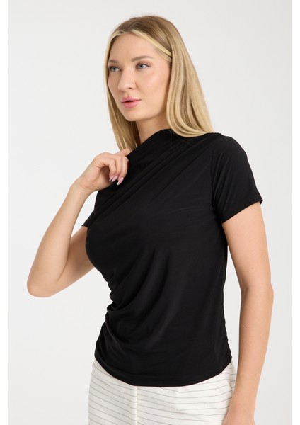 Siyah Kısa Kollu Büzgülü Bluz modelleri