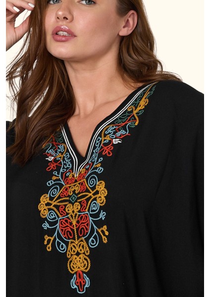 Siyah V Yaka Göğsü Otantik Nakışlı Cepli Oversize Uzun Elbise modelleri