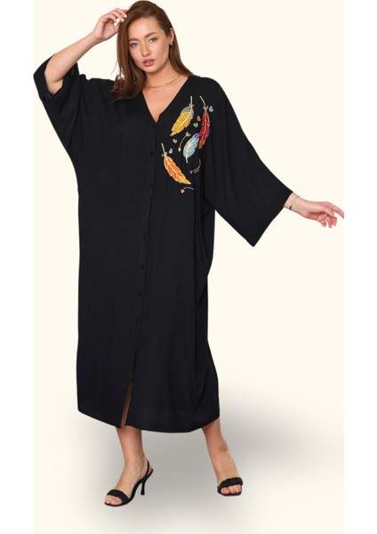 Siyah V Yaka Göğsü Nota Nakışlı Cepli Oversize Uzun Gömlek Elbise