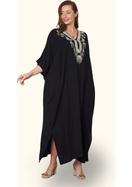 Siyah V Yaka Nakışlı Cepli Oversize Uzun Elbise fırsatları