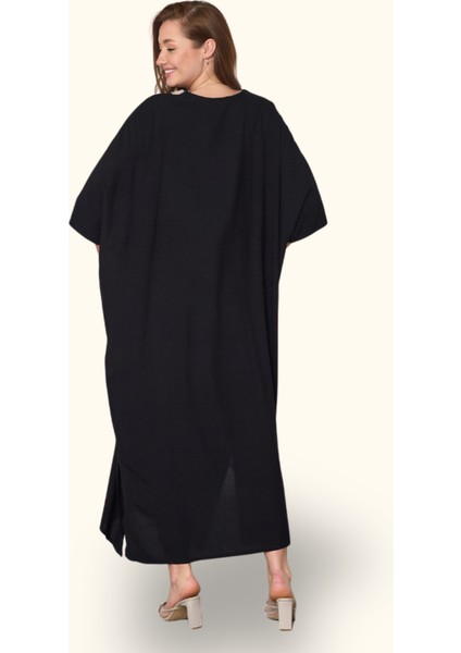 Siyah V Yaka Nakışlı Cepli Oversize Uzun Elbise indirimleri