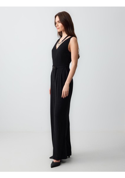 Siyah Düz Kesim Kemer Detaylı Kolsuz Dokuma Keten Tulum modelleri