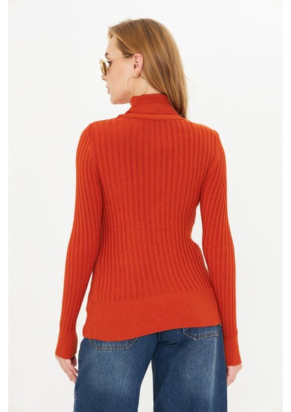 Likrali Bogazli Triko indirimleri