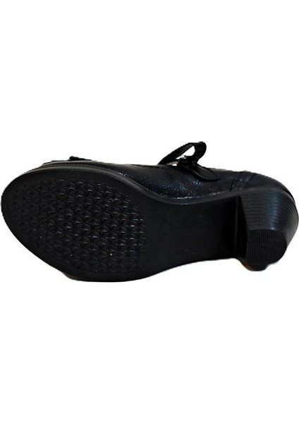 9051 Beyaz Kurdaleli Cırtlı Bantlı Kız Çocuk Topuklu Ayakkabı indirimleri