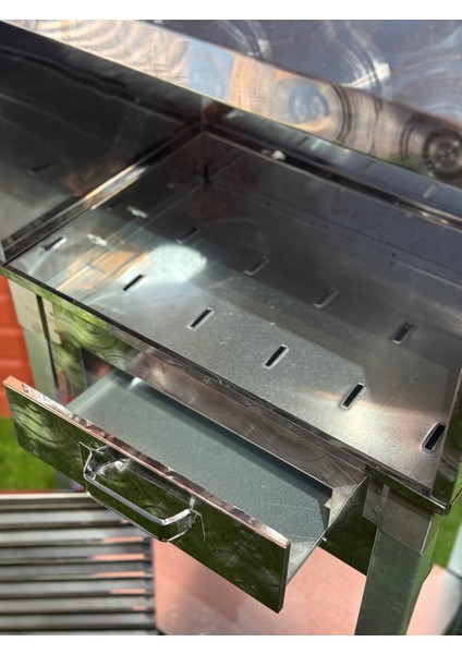 50X35 Davlumbazlı Krom 4tekerleki Fırınlı Mangal fırsatları