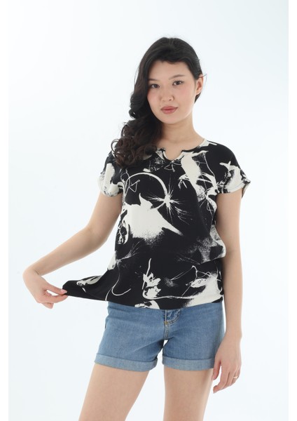 Viskon Kumaş Siyah-Beyaz Soyut Desen Beli Lastikli Kadın Bluz fırsatları