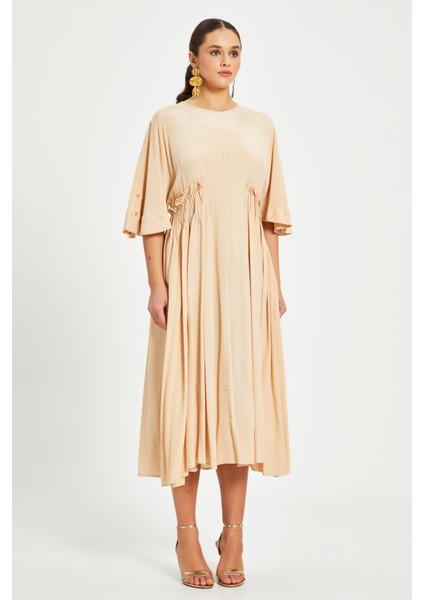 Kadın Büzgü Detaylı Midi Elbise – Yarasa Kol, Rahat Kesim, Astarlı indirimleri