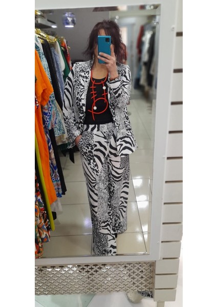 Krep Siyah -Beyaz Pantolon modelleri