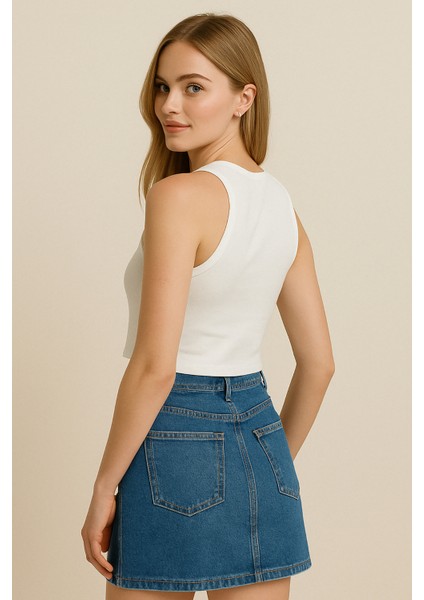 Kadın Askılı Crop Atlet Beyaz modelleri
