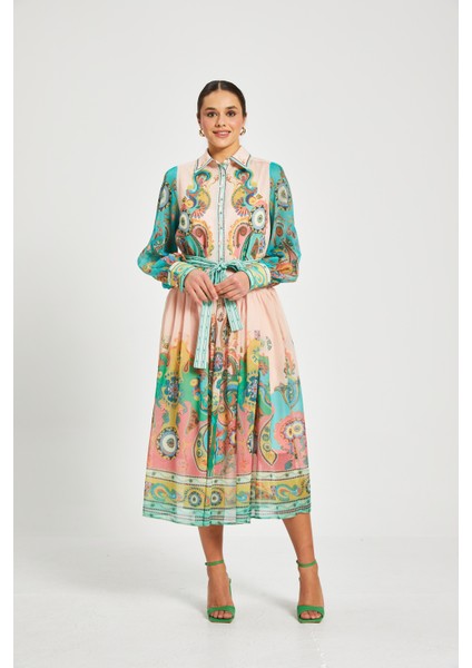 Kadın Desenli Gömlek Yaka Elbise – Kuşaklı, Astarlı, Uzun Kollu, %100 Polyester Dış, %100 Pamuk Astar