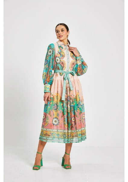 Kadın Desenli Gömlek Yaka Elbise – Kuşaklı, Astarlı, Uzun Kollu, %100 Polyester Dış, %100 Pamuk Astar fiyatları