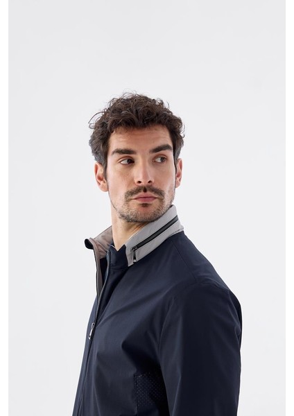 Lacivert Comfort Fit Kapüşonlu Rahat Mevsimlik Spor Mont modelleri