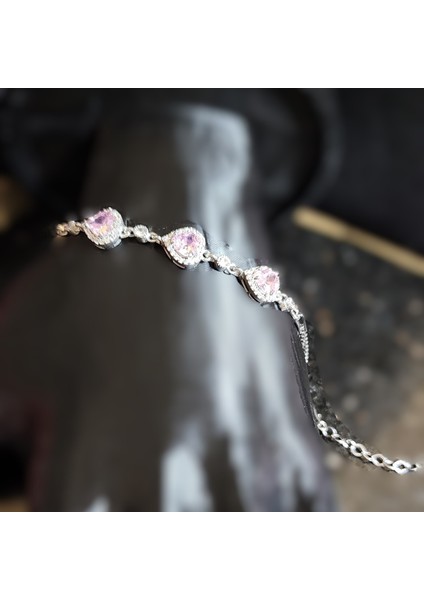 925 Ayar Gümüş Pembe Kalp Taşlı Bileklik fiyatları