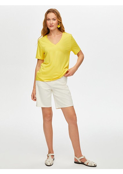 V Yaka Kısa Kol T-Shırt 001