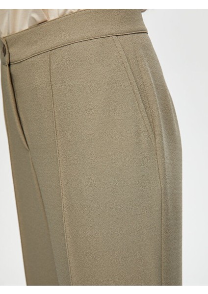 Önü Dikiş Detaylı Yırtmaçlı Wide Leg Fit Pantolon S25PNT009 indirimleri