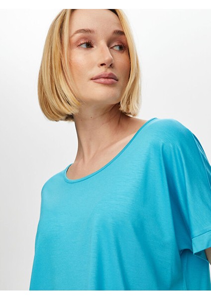 Yuvarlak Yaka Düşük Kollu T-Shirt 003 fırsatları