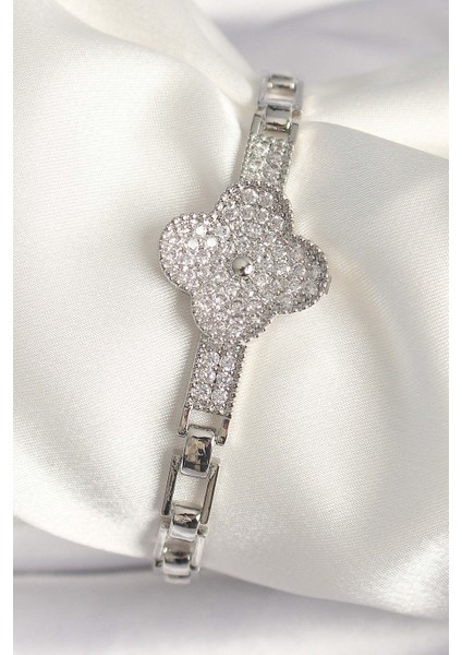 Pirinç Gümüş Renk Zirkon Taşlı Yonca Model Kadın Bileklik - Lisinya