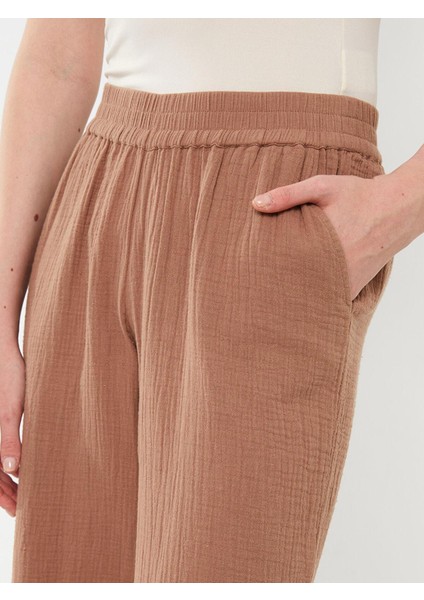 Kahverengi Standart Fit Geniş Paça Kadın Pantolon