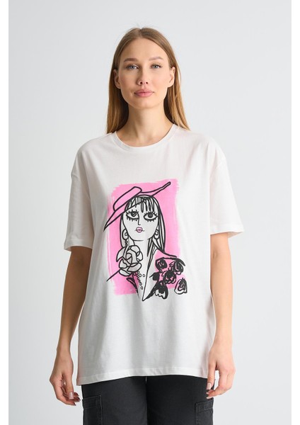 Alexandergardı Baskılı Bisiklet Yaka Kadın T-Shirt fiyatları