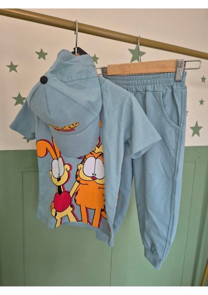 Kısa Kollu Garfield Baskılı Eşofman Takımı Şapka Hediyeli fırsatları