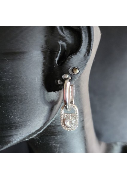 925 Ayar Gümüş Kilit Halka Küpe