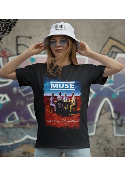 'muse – Black Holes And Revelations‘ Baskılı 'regular-Fit' Unisex Tişört fiyatları
