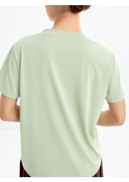 V-Yaka Basic T-Shirt fırsatları